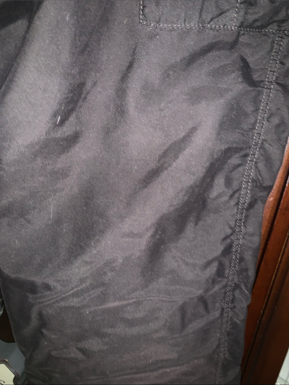 Men's Black Cargo Snow Utility Pants with Secure Pocketing & Inner Lining - Picture 9 of 11